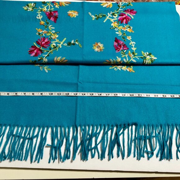 Baby Alpaca Shawl / Wrap in Azure Blue with Multicolor Embroidery – Made in Peru - Picture 15 of 15